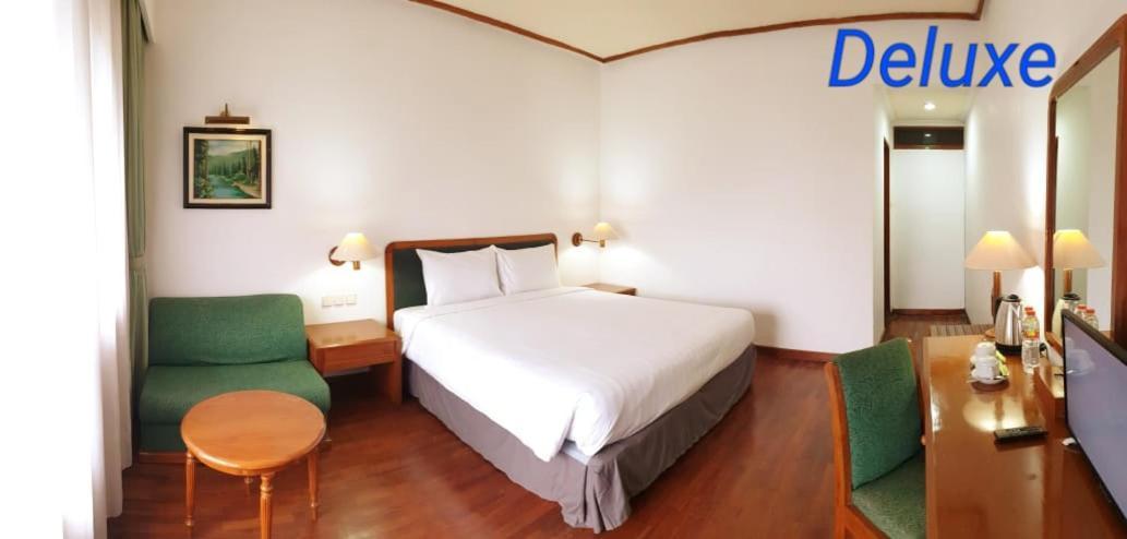 Grand Whiz Hotel Μπρόμο Εξωτερικό φωτογραφία