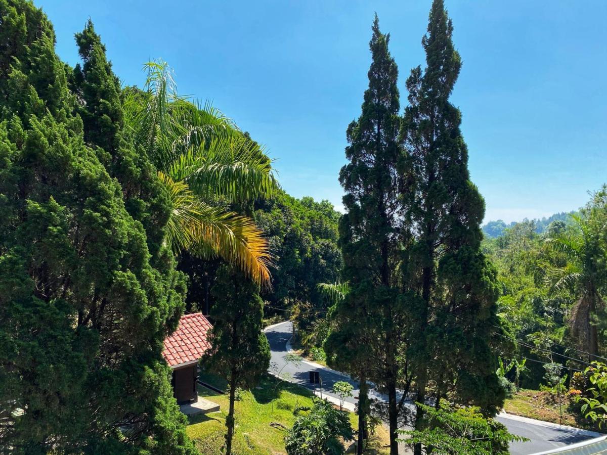 Grand Whiz Hotel Μπρόμο Εξωτερικό φωτογραφία