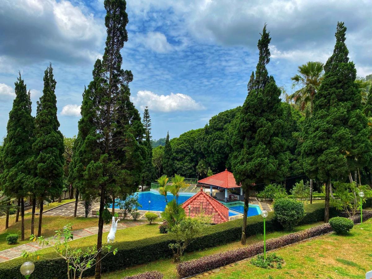 Grand Whiz Hotel Μπρόμο Εξωτερικό φωτογραφία