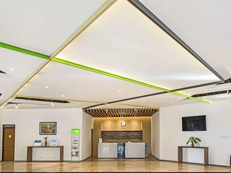 Grand Whiz Hotel Μπρόμο Εξωτερικό φωτογραφία
